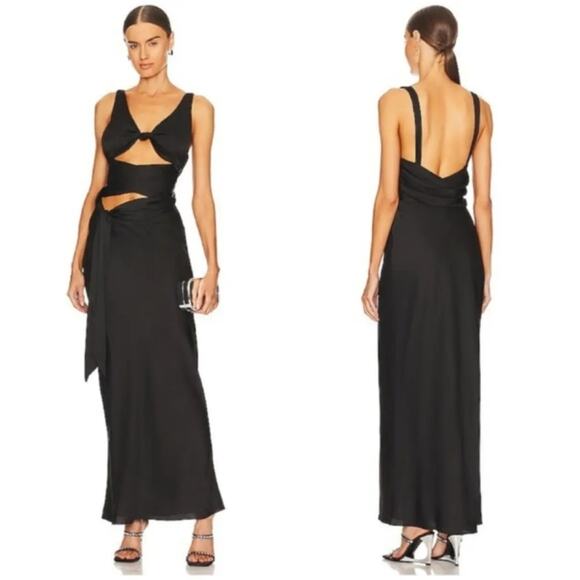 GUIZIO Wrapped Maxi Dress in Black - Picture 1 of 12